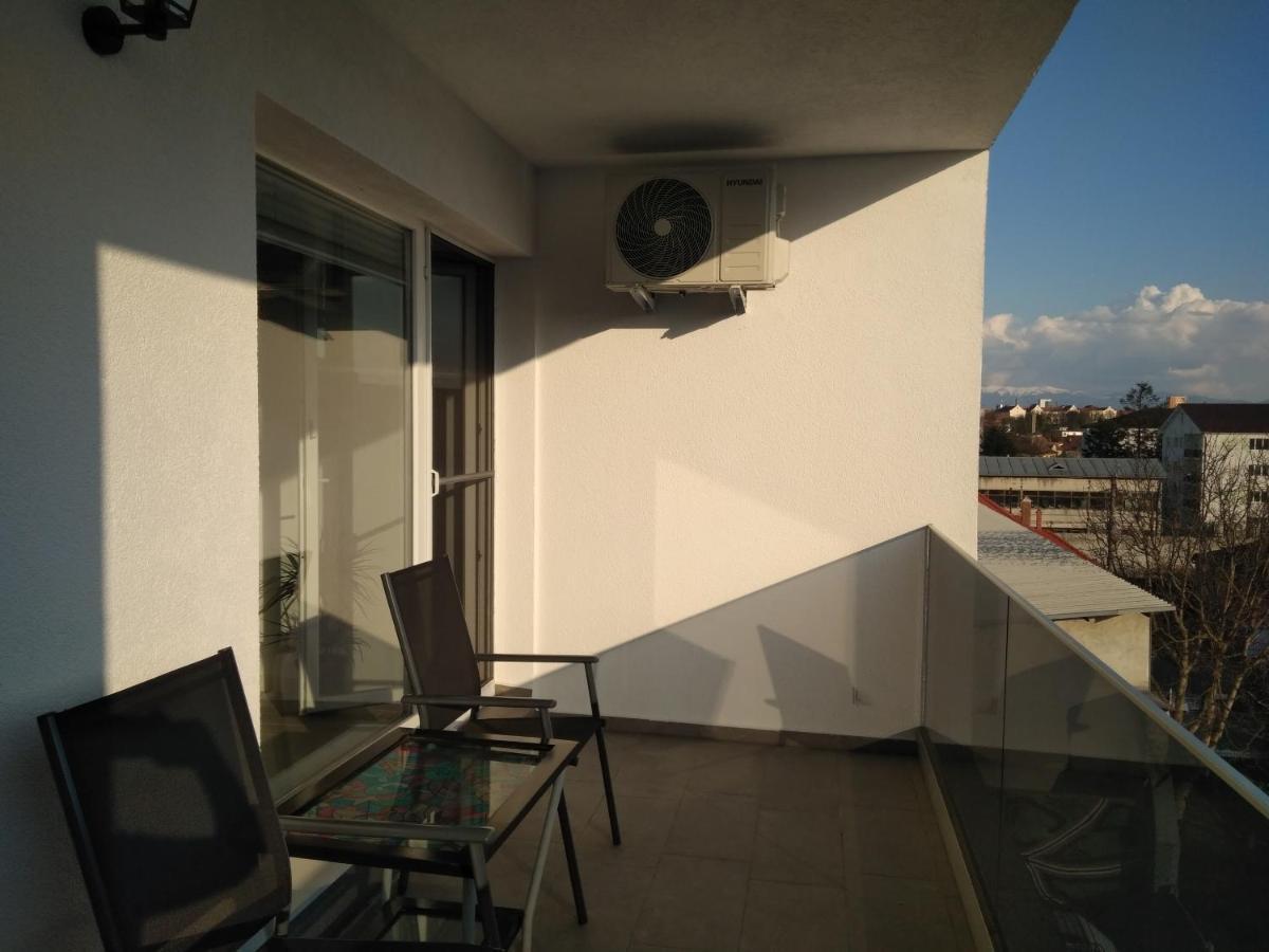 Azzurro Apartment Sibiu Esterno foto