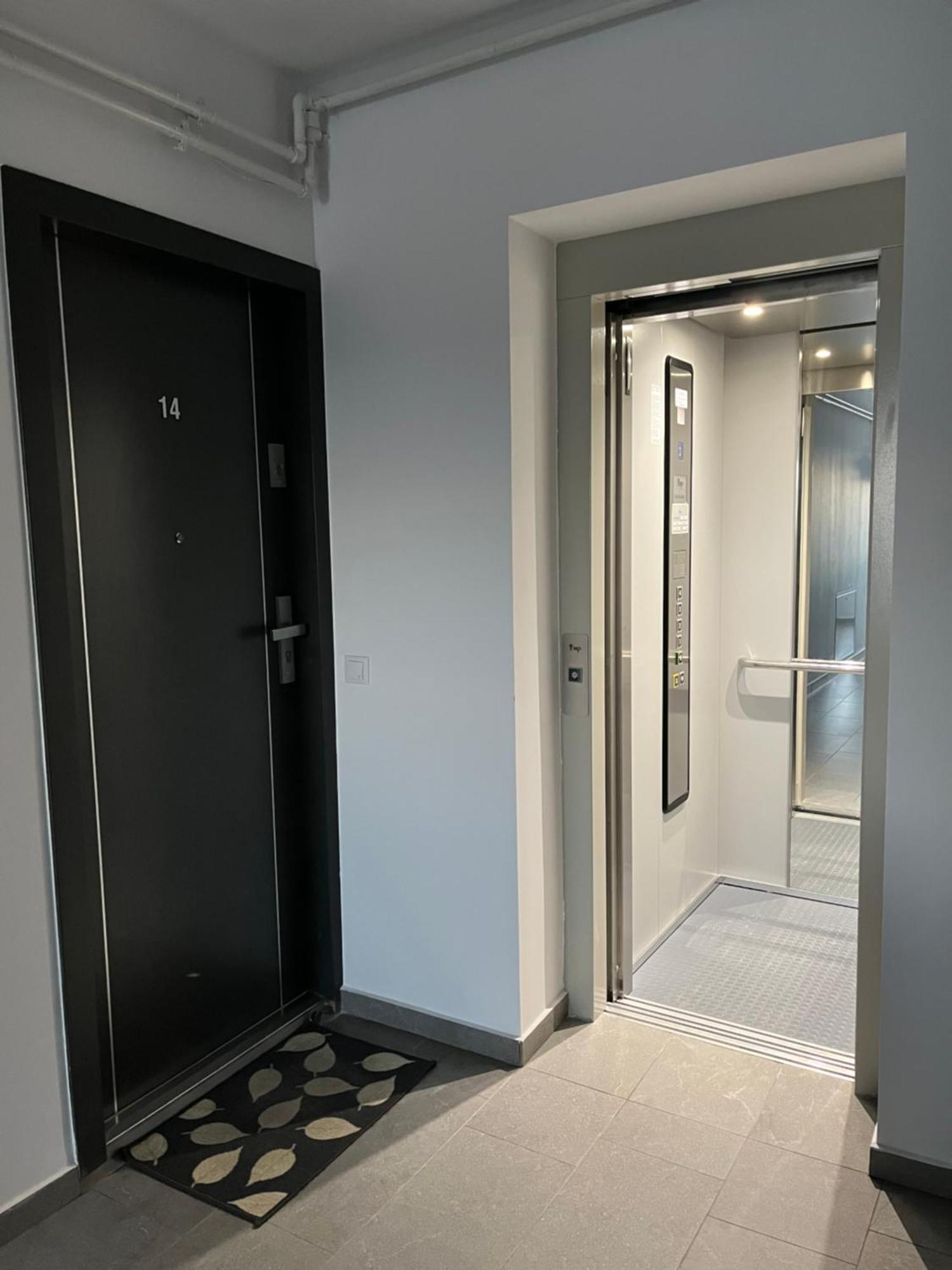 Azzurro Apartment Sibiu Esterno foto