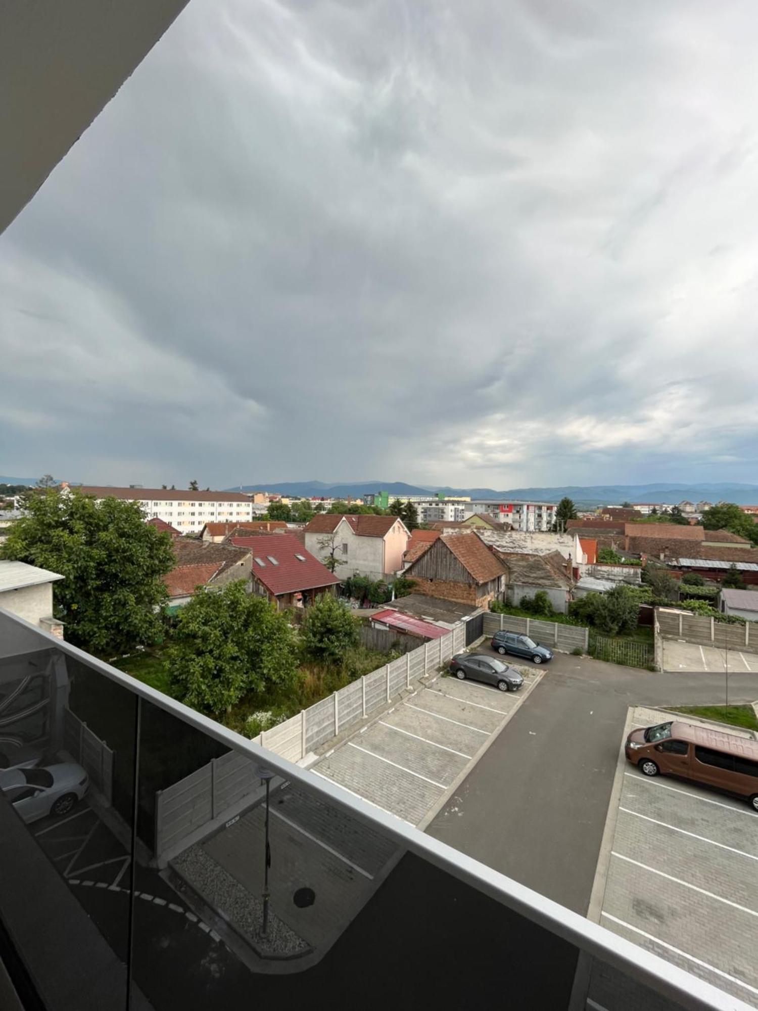 Azzurro Apartment Sibiu Esterno foto